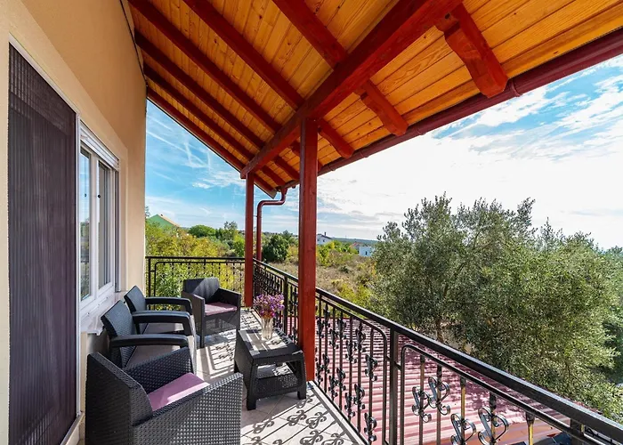 Vesna Lux 别墅 扎达尔